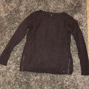 American Eagle Sweater!!